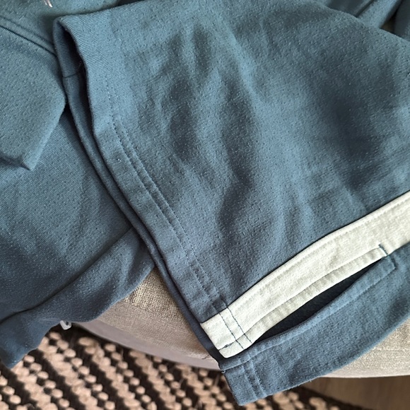 Xersion Kids Athletic Wide Cut Lounge Pants in Teal - Picture 1 of 8